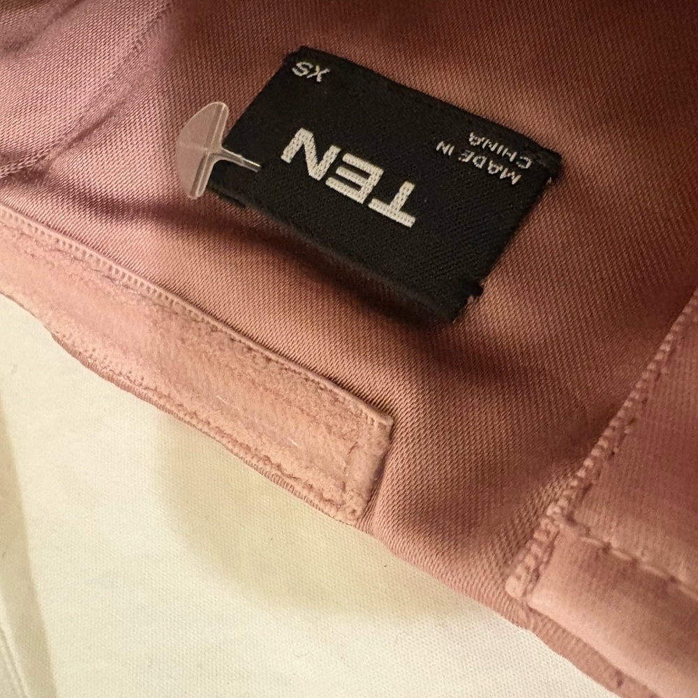 Aritzia - NWT Babaton Ten Castle Satin Bustier - XS - Picture 2 of 3